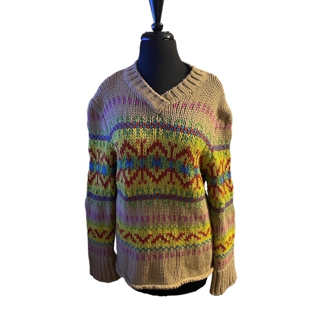 Vintage United Colors Of Benetton Beige V-Neck Sweater with Multi-Color Pattern